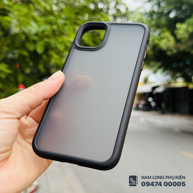 Ốp lưng iPhone 11 Likgus lưng nhám chống sốc tốt