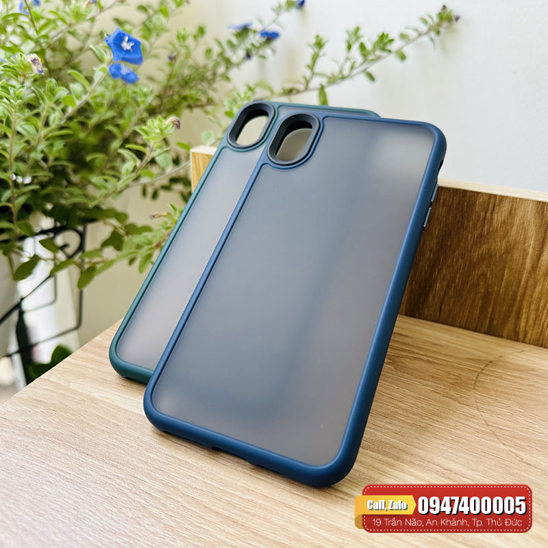 Ốp lưng iPhone Xs Max Likgus lưng nhám chống sốc tốt
