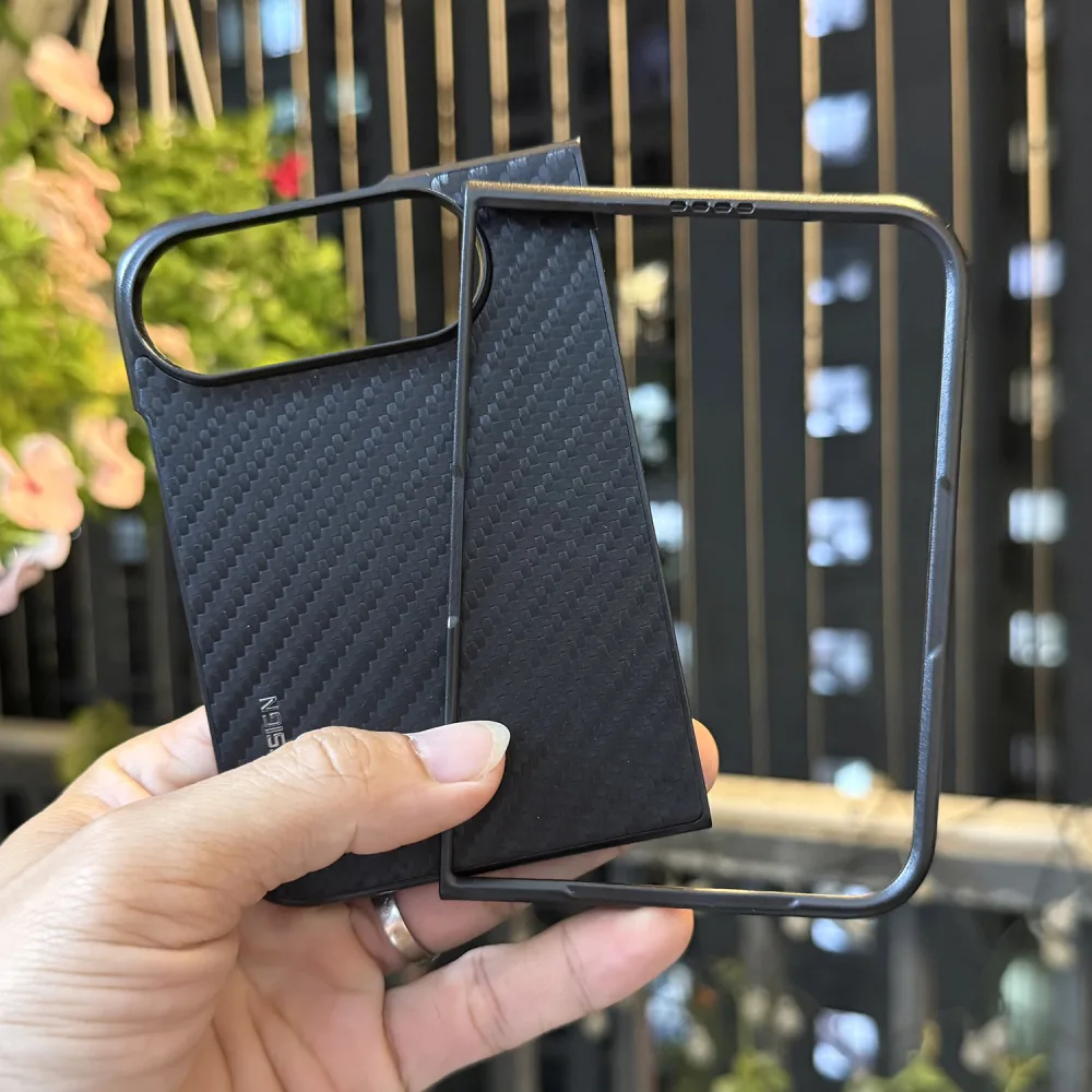 Ốp Lưng iPhone Duo KSTDESIGN Carbon Tháo Rời Viền